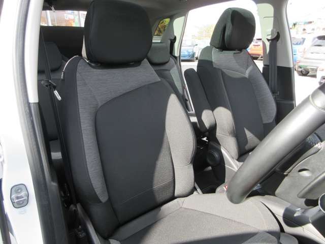 CITROEN C4 PICASSO 2018 Image 31
