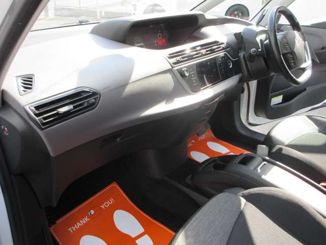 CITROEN C4 PICASSO 2018 Image 31