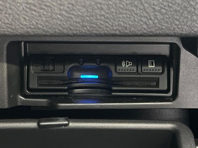 NISSAN SERENA  WG 2018 Image 31