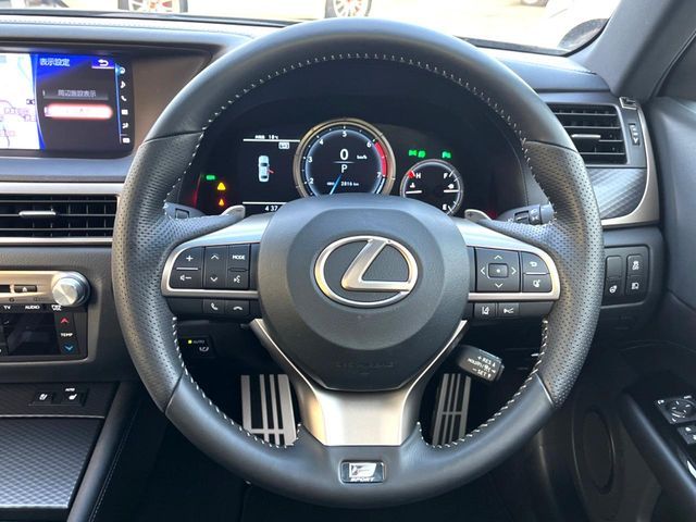 TOYOTA LEXUS GS200T 2017 Image 31