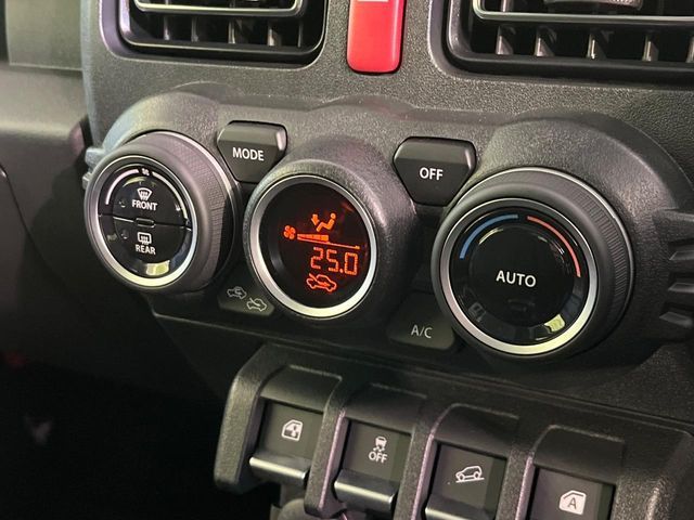 SUZUKI JIMNY NOMADE 2026 Image 31