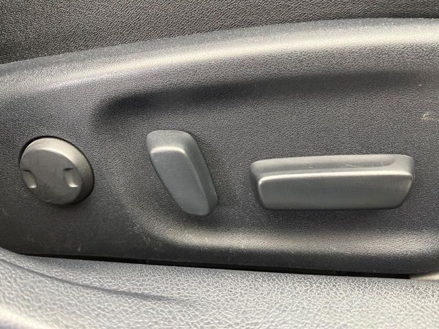 TOYOTA CROWN SEDAN HYBRID 2013 Image 31