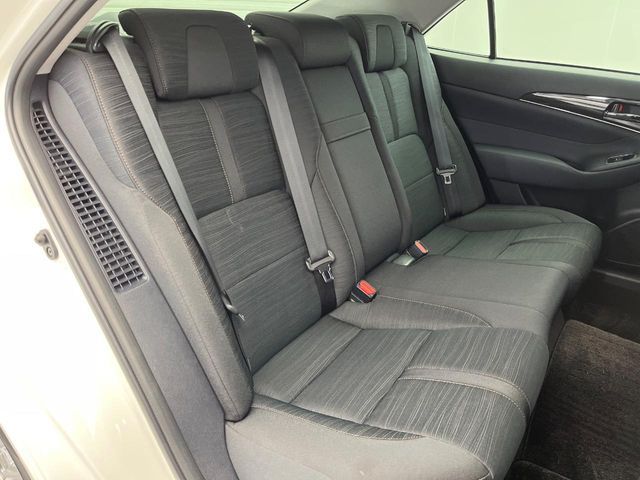 TOYOTA CROWN SEDAN HYBRID 2013 Image 31