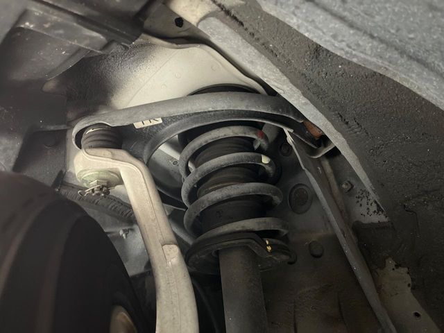 TOYOTA CROWN SEDAN HYBRID 2013 Image 31