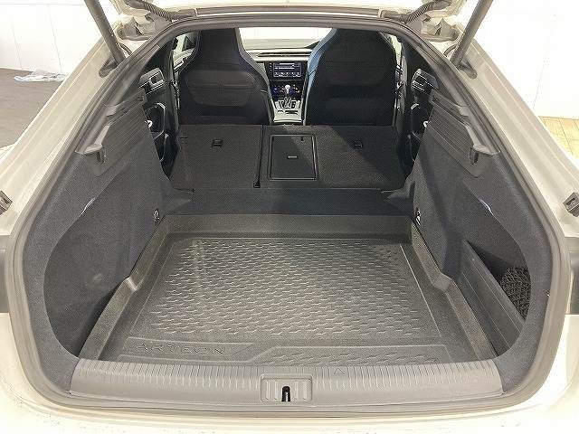 VOLKSWAGEN ARTEON 2021 Image 31