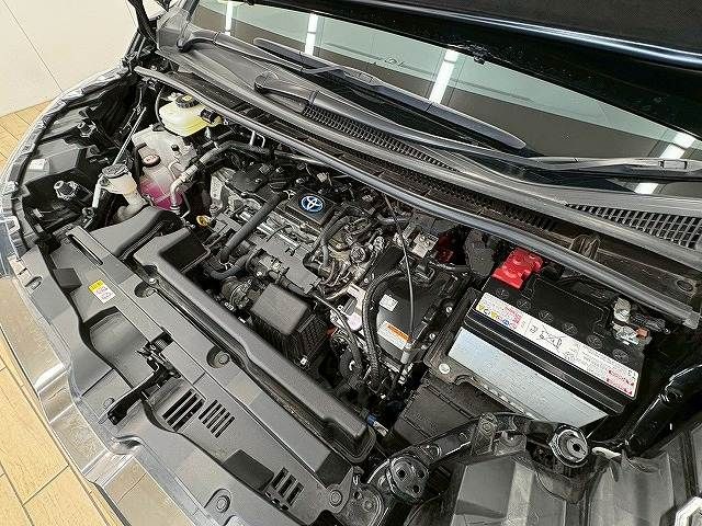 TOYOTA NOAH HYBRID 2024 Image 31