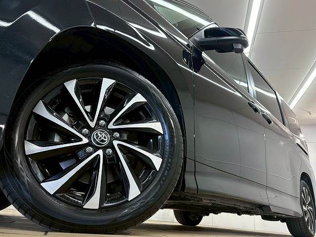 TOYOTA NOAH HYBRID 2024 Image 31