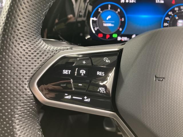 VOLKSWAGEN GOLF 2024 Image 31