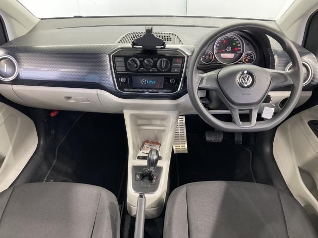VOLKSWAGEN UP! 2019 Image 31