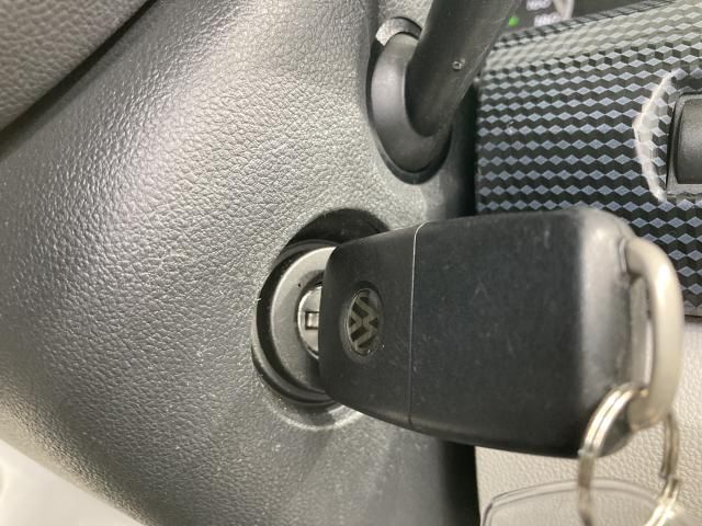 VOLKSWAGEN UP! 2019 Image 31