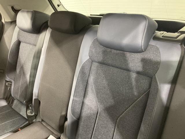 VOLKSWAGEN T-CROSS 2025 Image 31