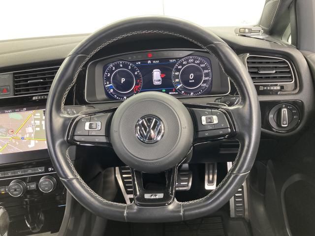 VOLKSWAGEN GOLF R VA 2018 Image 31