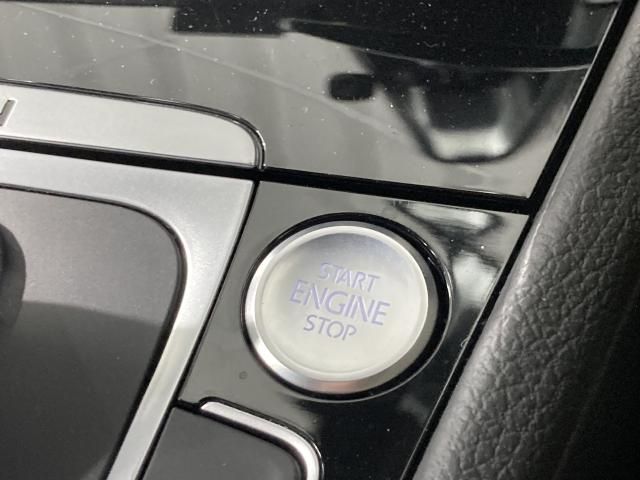 VOLKSWAGEN GOLF R VA 2018 Image 31