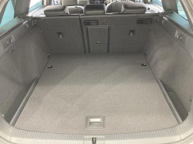 VOLKSWAGEN GOLF R VA 2018 Image 31