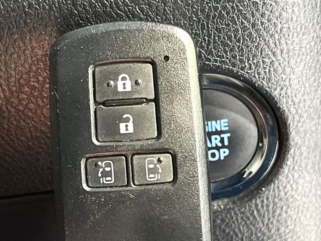 TOYOTA VELLFIRE 2015 Image 31