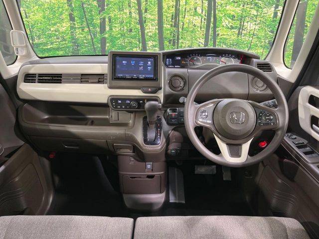 HONDA N BOX 2022 Image 31