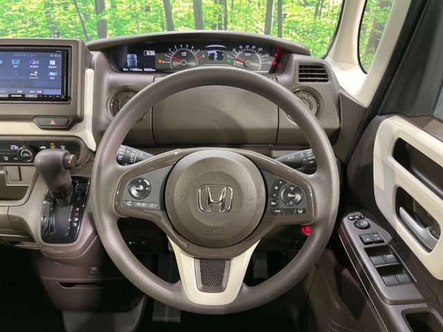 HONDA N BOX 2022 Image 31