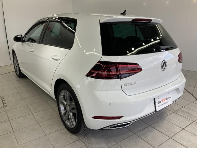 VOLKSWAGEN GOLF 2020 Image 31