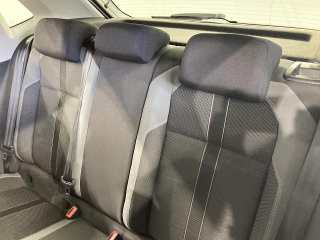 VOLKSWAGEN POLO 2018 Image 31