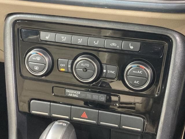 VOLKSWAGEN THE BEETL 2019 Image 31