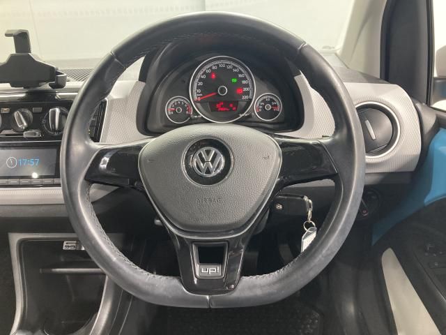 VOLKSWAGEN UP! 2019 Image 31