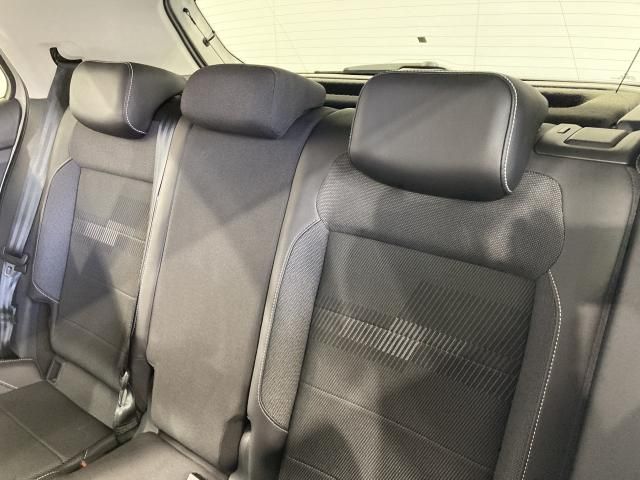 VOLKSWAGEN T-CROSS 2023 Image 31