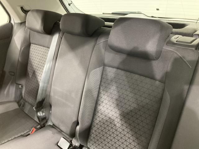 VOLKSWAGEN T-CROSS 2021 Image 31