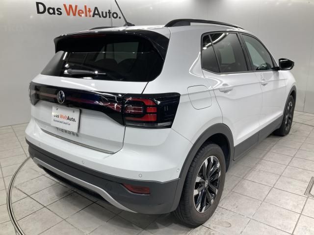 VOLKSWAGEN T-CROSS 2021 Image 31