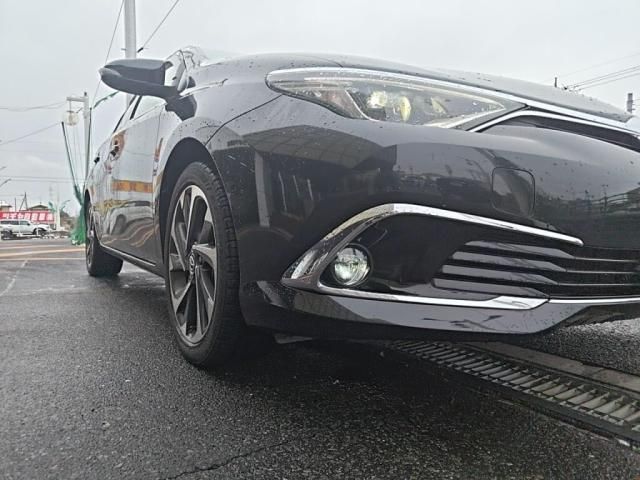 TOYOTA AURIS 2015 Image 31