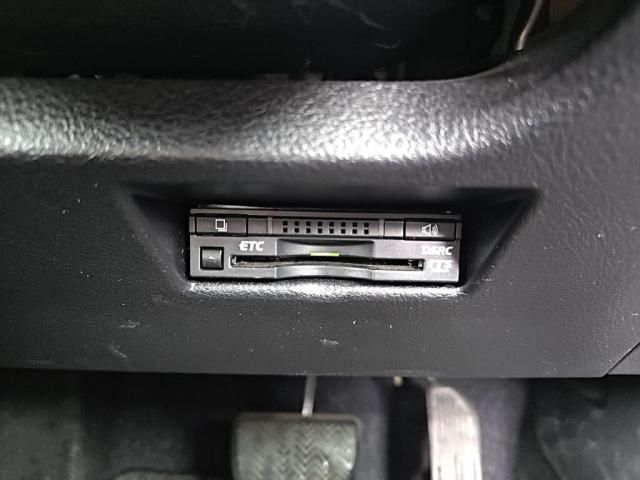 TOYOTA AURIS 2015 Image 31