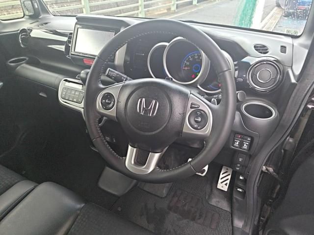 HONDA N BOX CUSTOM 2017 Image 31