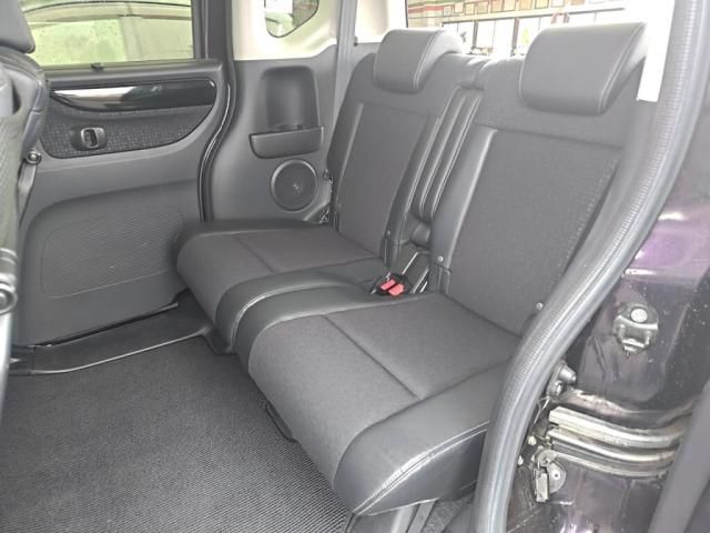 HONDA N BOX CUSTOM 2017 Image 31