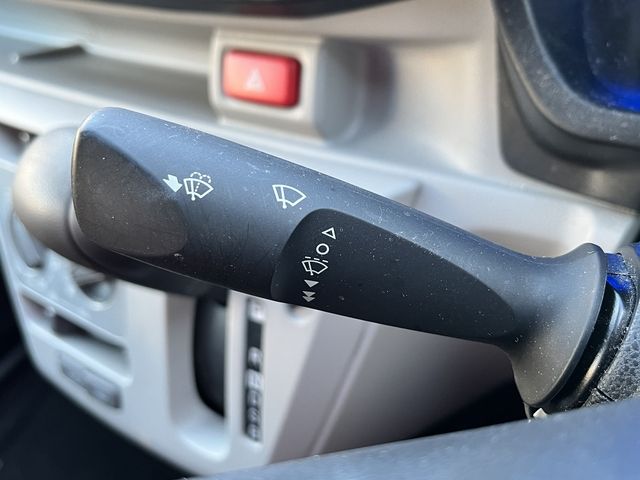 DAIHATSU MIRA E:S 2022 Image 31