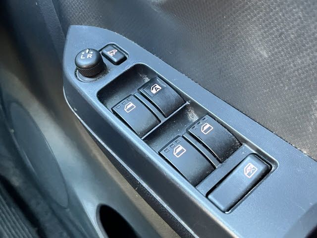 DAIHATSU MIRA E:S 2022 Image 31