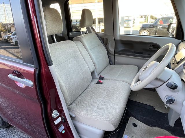 DAIHATSU TANTO 2015 Image 31