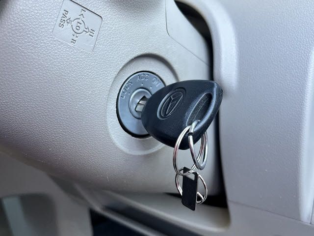 DAIHATSU TANTO 2015 Image 31