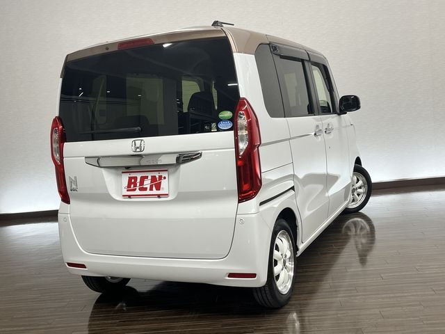 HONDA N BOX 2019 Image 31