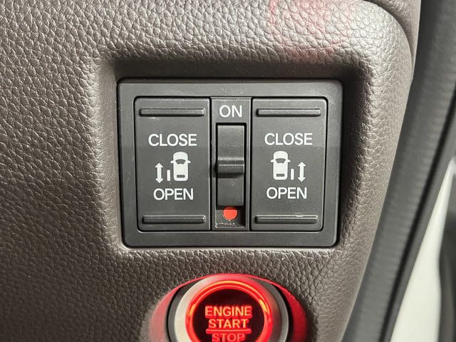 HONDA N BOX 2019 Image 31