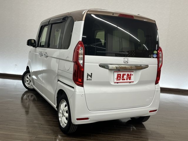 HONDA N BOX 2019 Image 31