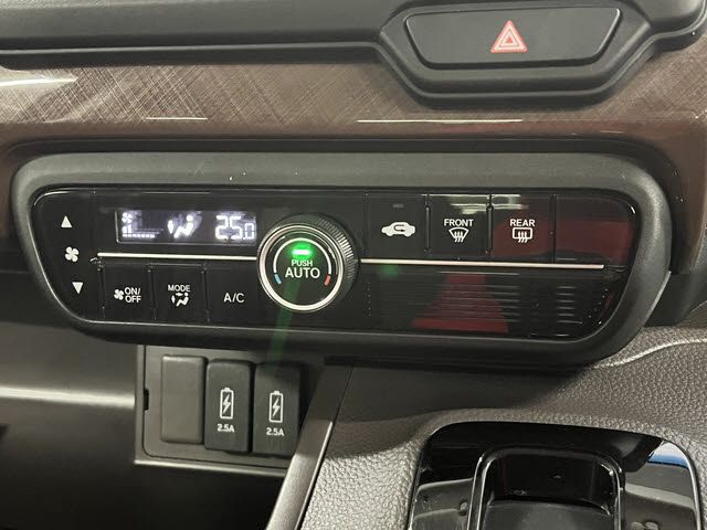 HONDA N BOX 2019 Image 31