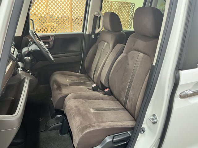 HONDA N BOX 2019 Image 31