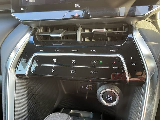 TOYOTA HARRIER 2WD 2021 Image 31