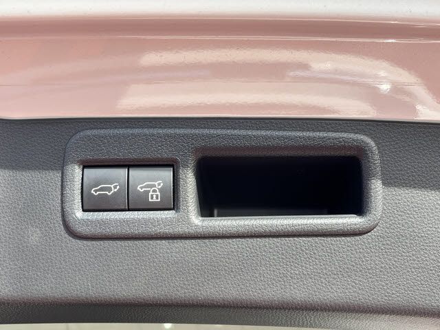 TOYOTA HARRIER 2WD 2021 Image 31