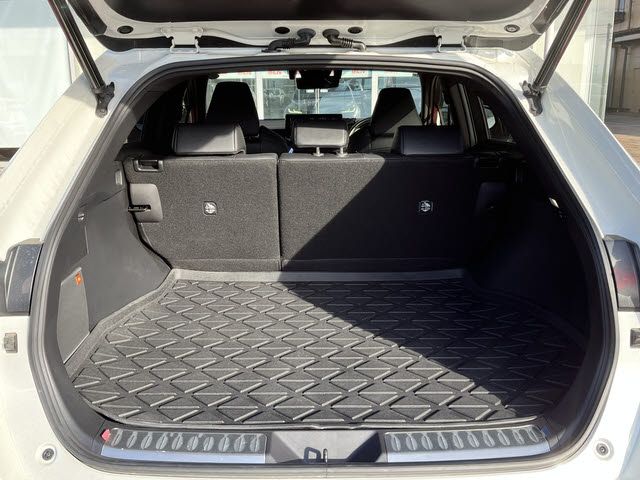 TOYOTA HARRIER 2WD 2021 Image 31