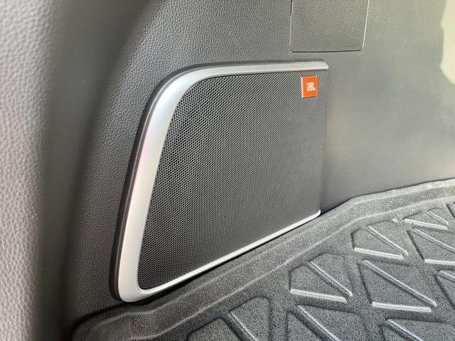 TOYOTA HARRIER 2WD 2021 Image 31