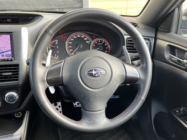 SUBARU IMPREZA 5DOOR 2011 Image 31