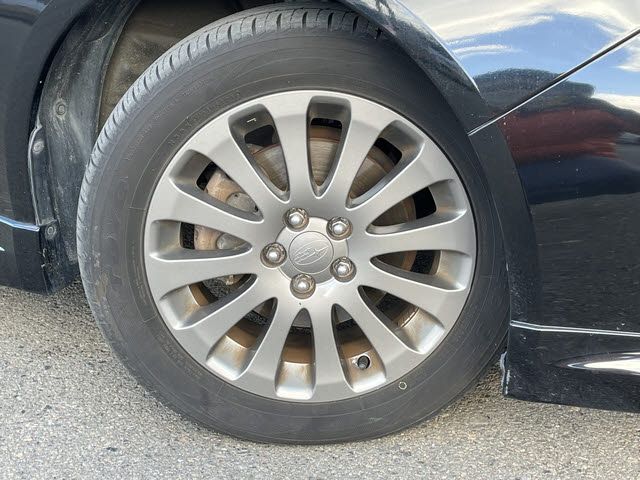 SUBARU IMPREZA 5DOOR 2011 Image 31