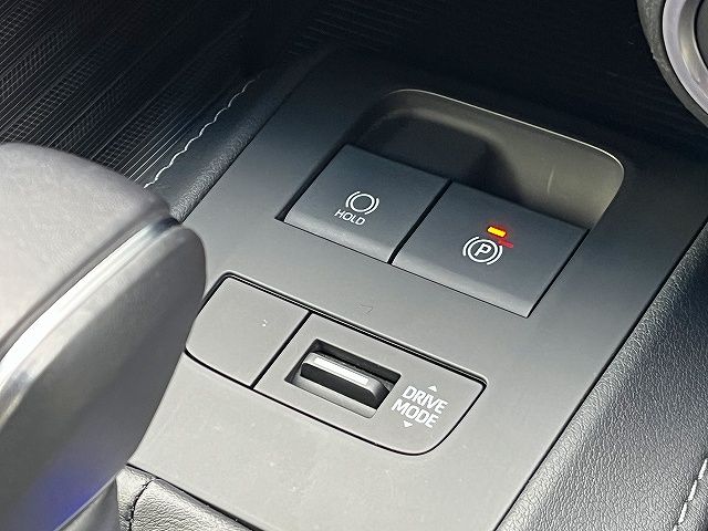 TOYOTA HARRIER 2WD 2020 Image 31