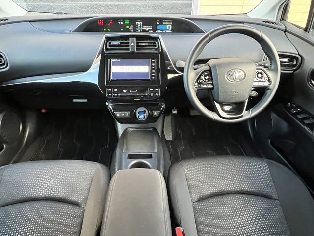 TOYOTA PRIUS 2021 Image 31