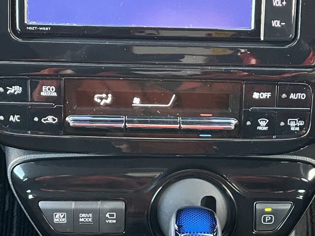 TOYOTA PRIUS 2021 Image 31